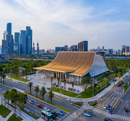 深圳经济特区建立40周年庆祝大会在人生就是博尊龙凯时承建幕墙系统的深圳前海国际会议中心隆重举行